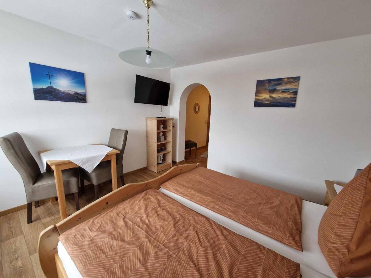 Gaestehaus Kuchler Lam Bagian luar foto